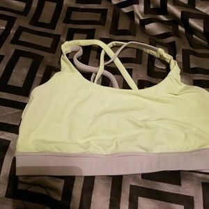 Lululemon sports bra